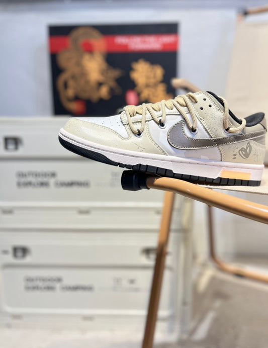 Nike SB Dunk Low  Cream-grey QS7021906