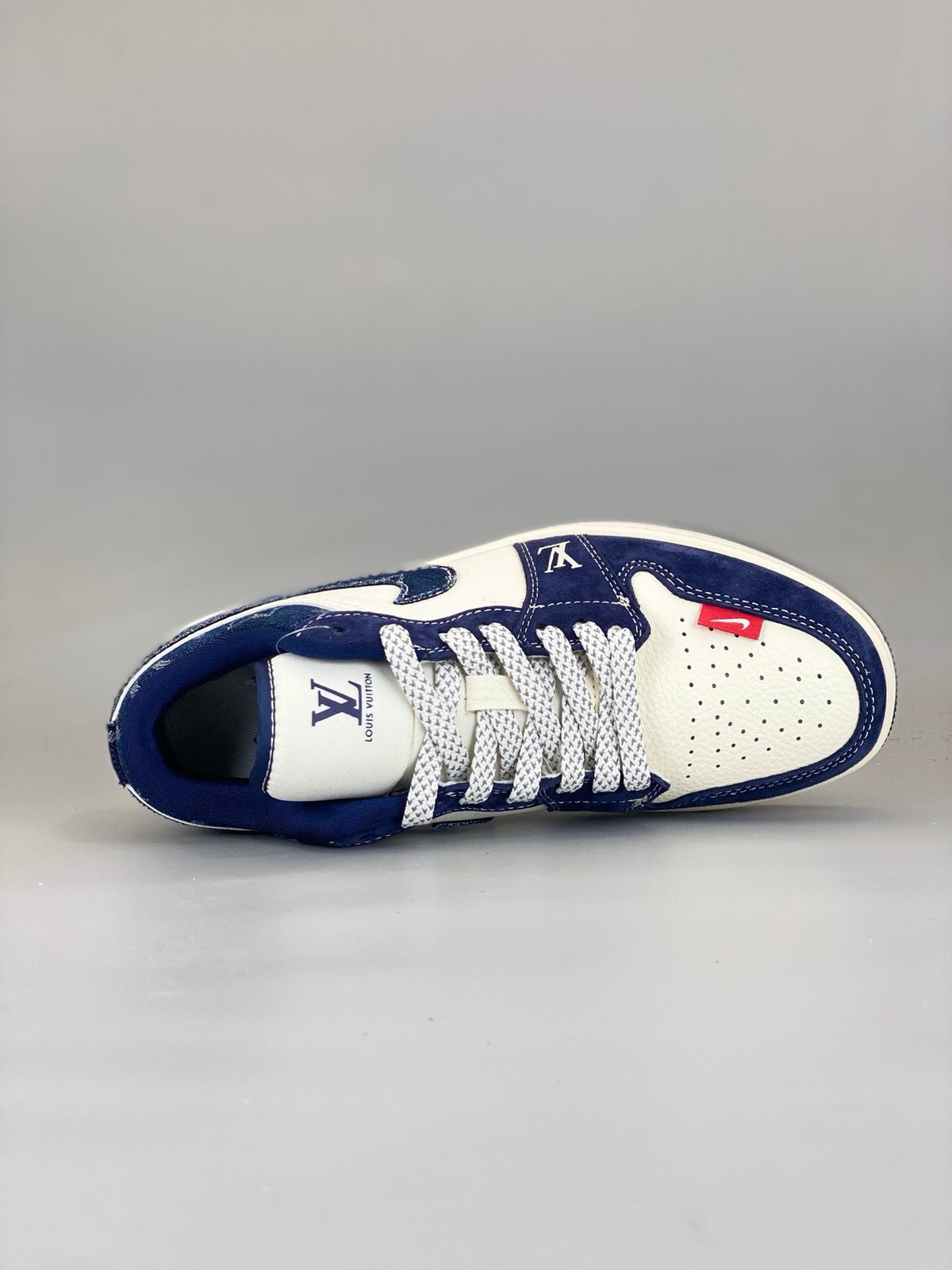 Nike Air Jordan 1 Low x Louis Vuitton YX5066-368