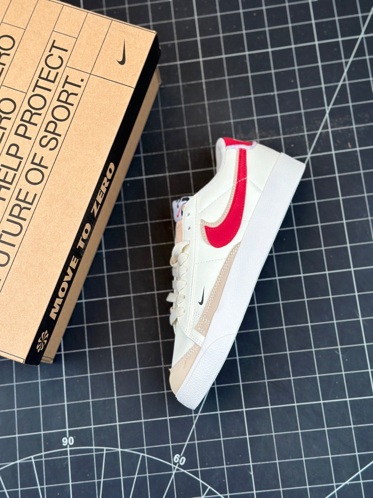 NIKE BLAZER MID '77 DX6064-161 X1T3-