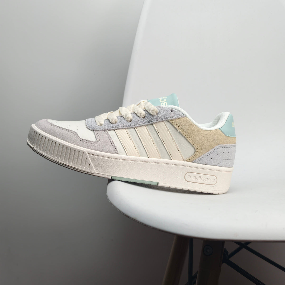 Adidas D-PAD Classic  'White Wonder White Grey' JR8328