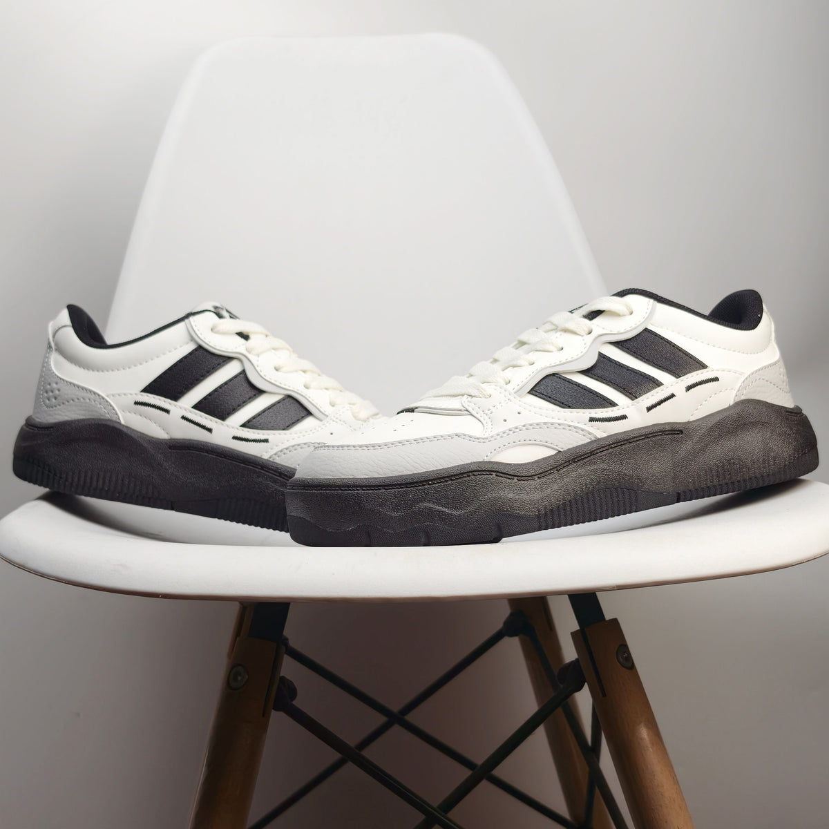 Adidas Originals Lite Shuffle Black  KH9022