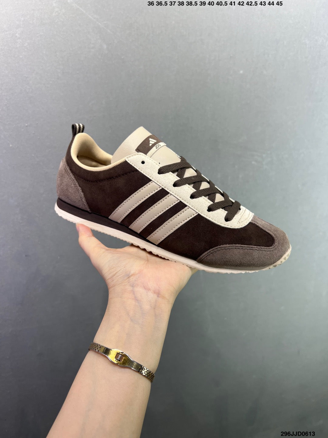Adidas Originals VS JOG 2.0 Brown JR4653