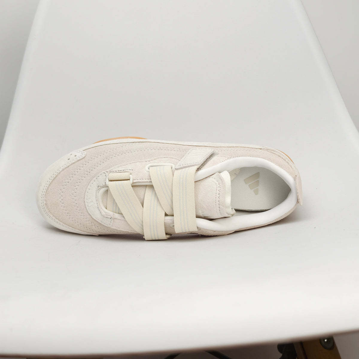 ADIDAS URBAN REVERIE JS0151