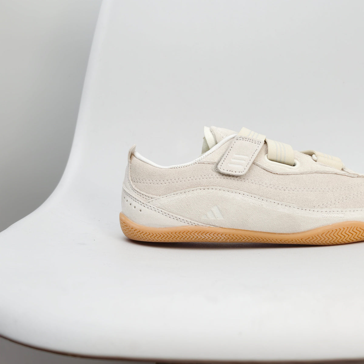 ADIDAS URBAN REVERIE JS0151