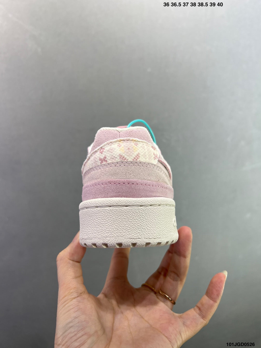 Adidas Originals Forum Low Pink 284JGD