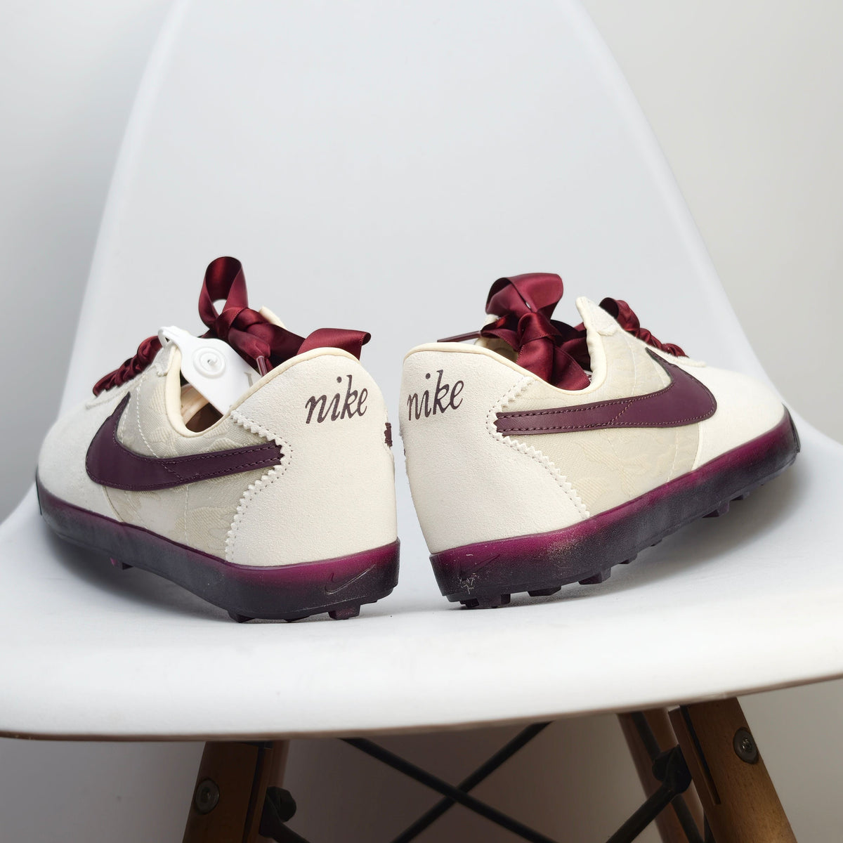 Nike Astro Grabber Burgundy Crush IQ3367-299