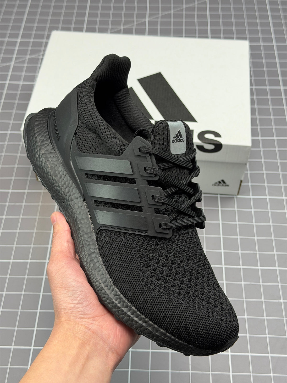 Adidas Ultraboost 1.0 (Core Black / Triple Black) HQ4199