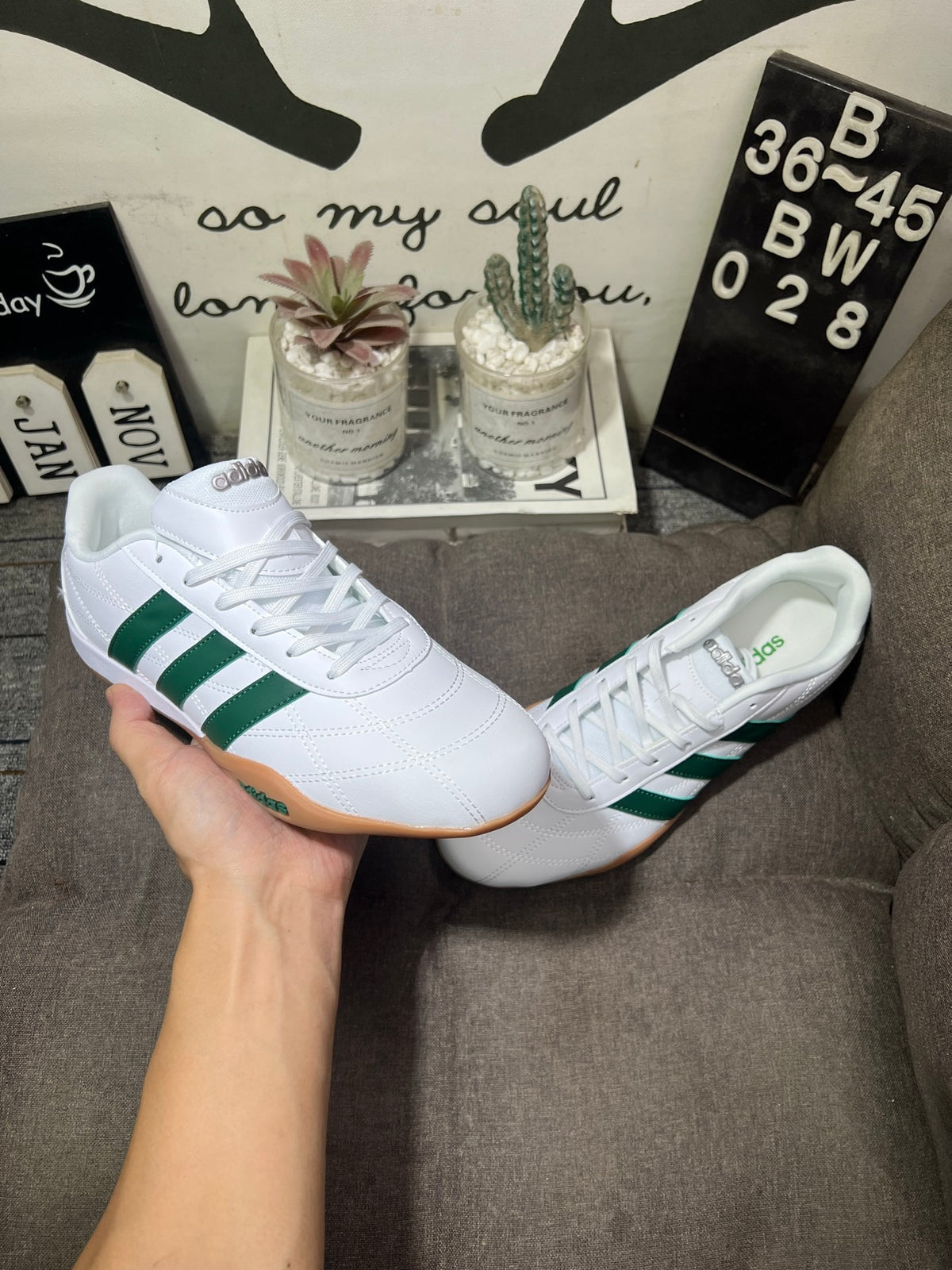 Adidas Adiracer Low Green  BW028