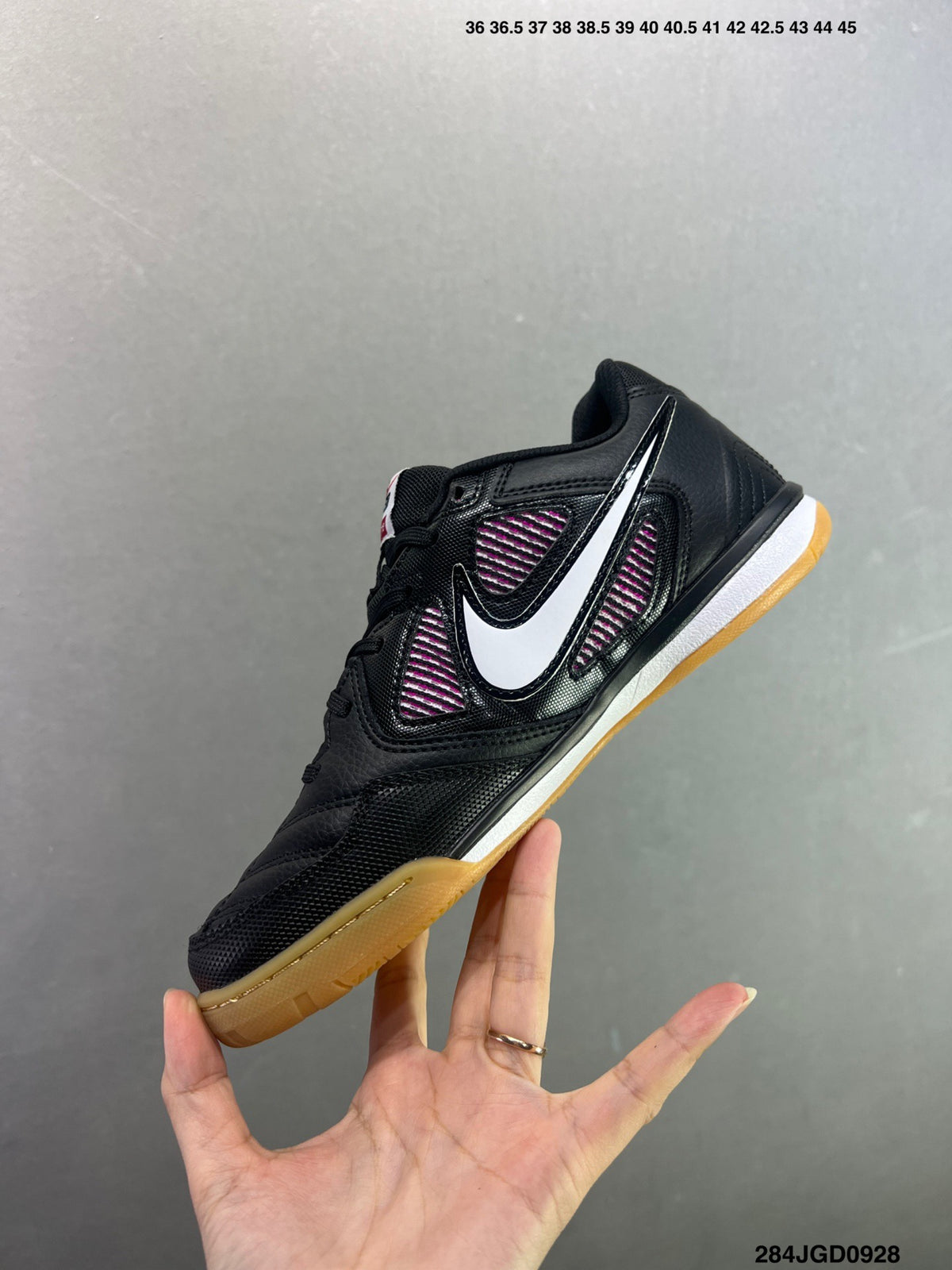 Nike Gato Black HQ6020