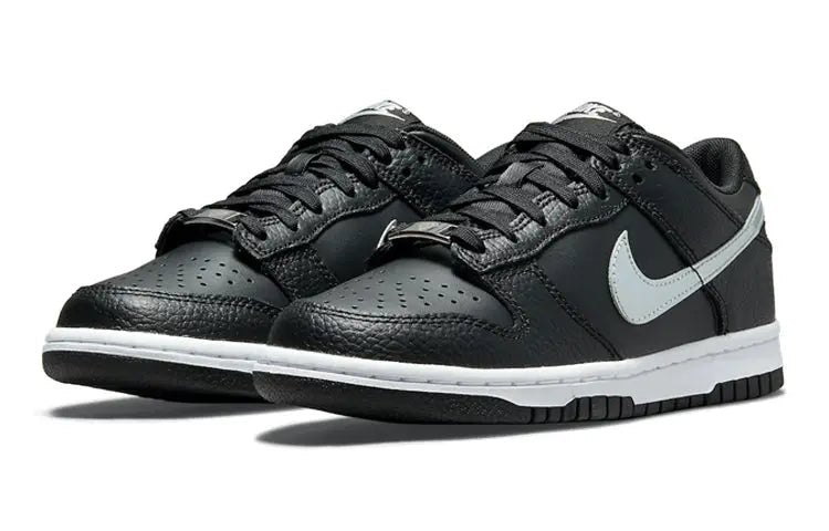 Nike Dunk Low GS NBA 75th Anniversary Spurs DC9560-001