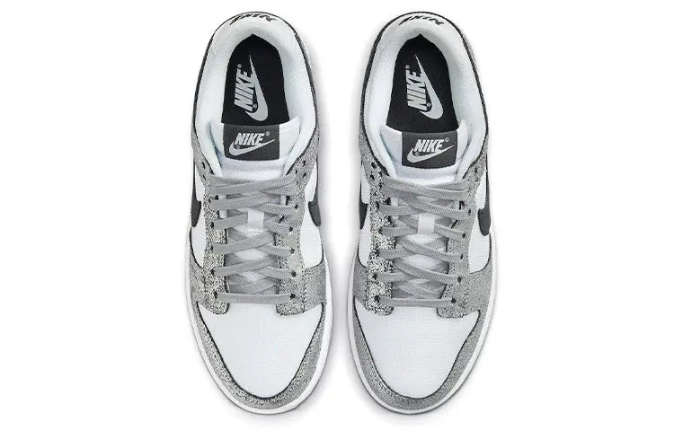 Nike Womens WMNS Dunk Low Metallic Silver DO5882-001