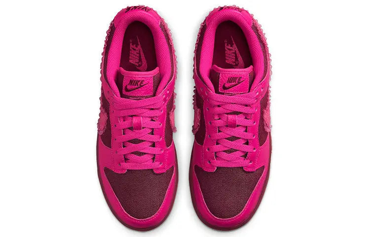Nike Womens WMNS Dunk Low Valentine's Day 2022 DQ9324-600