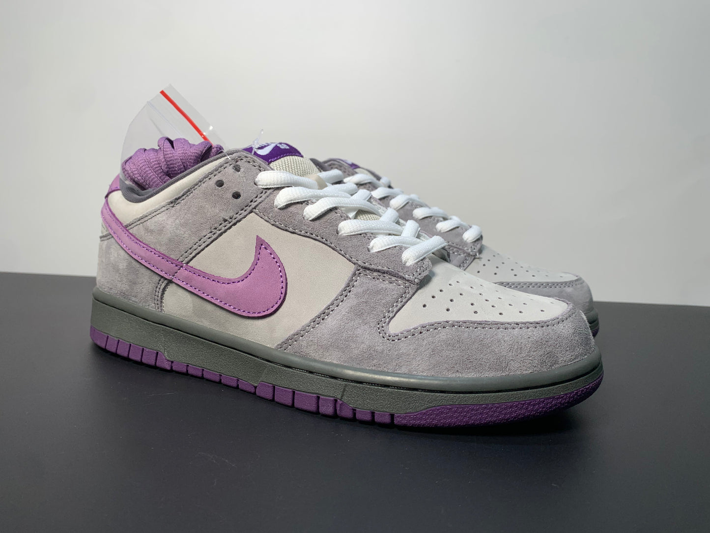 NK Dunk SB Low Purple Pigeon