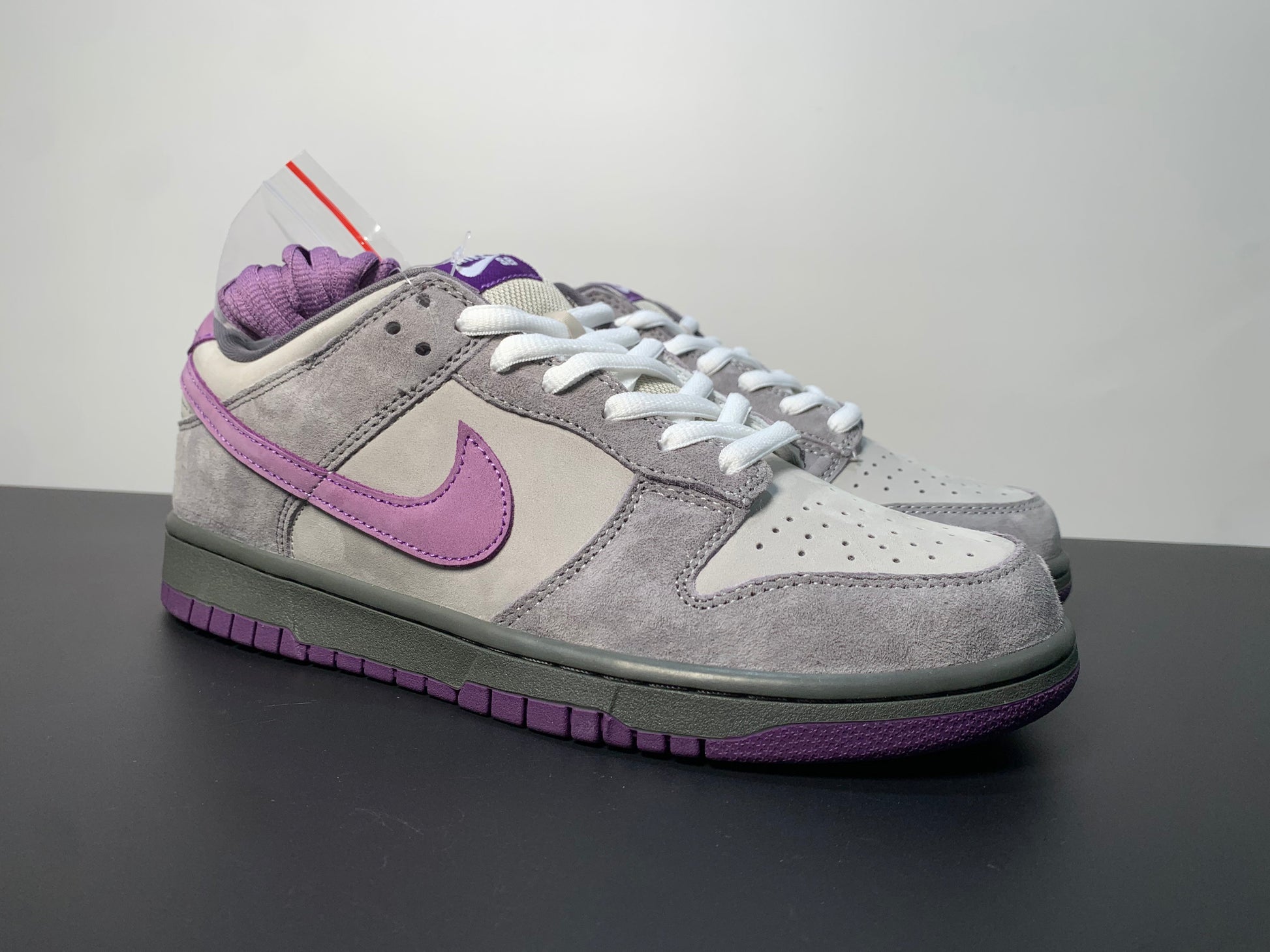 NK Dunk SB Low Purple Pigeon