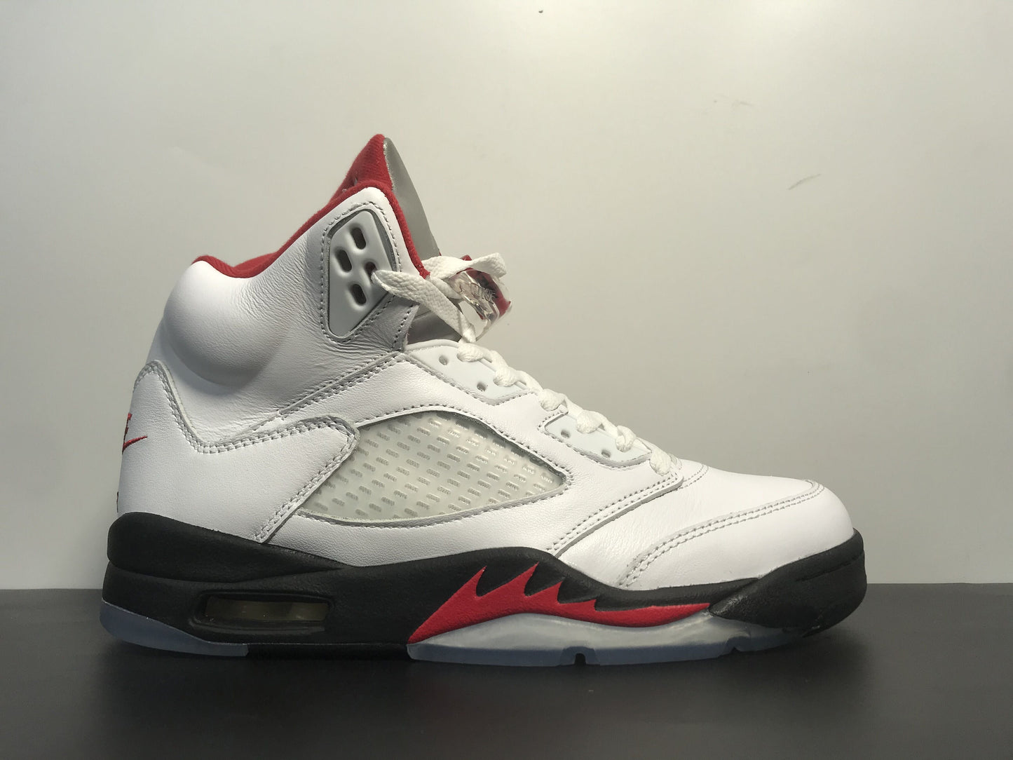 Air Jordan 5 Low Golf 'Fire Red' White Black Metallic Silver Fire Red DA1911-102