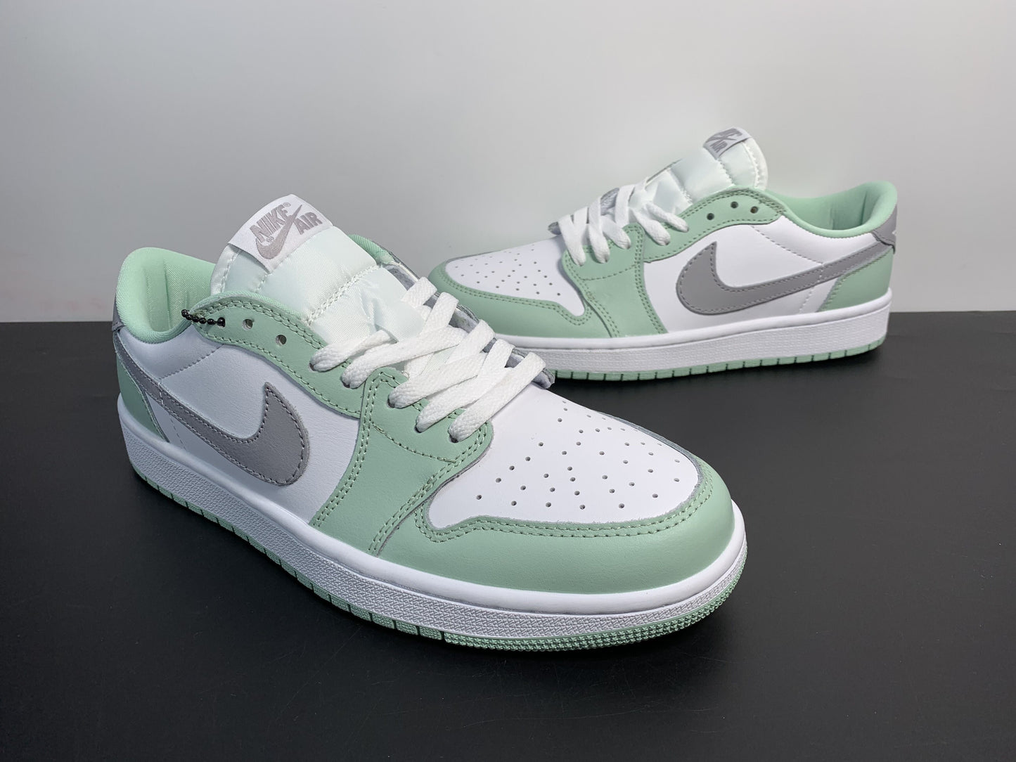 Air Jordan 1 Low White Green