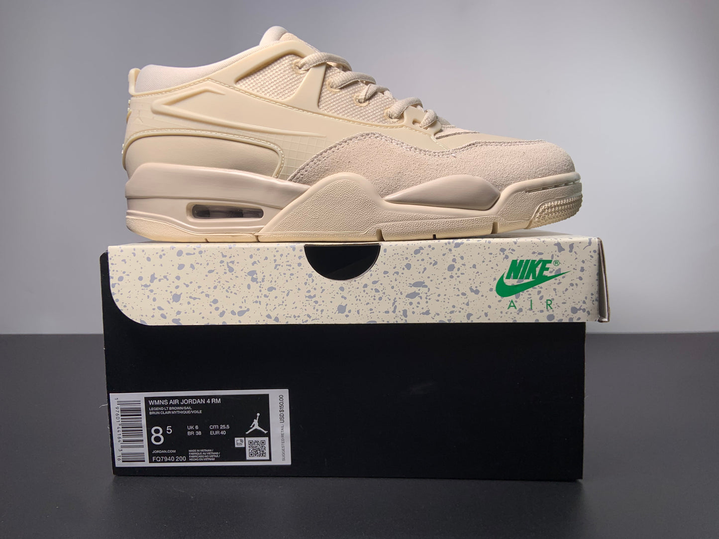 Air Jordan 4 RM WMNS “Legend Light Brown” FQ7940-200