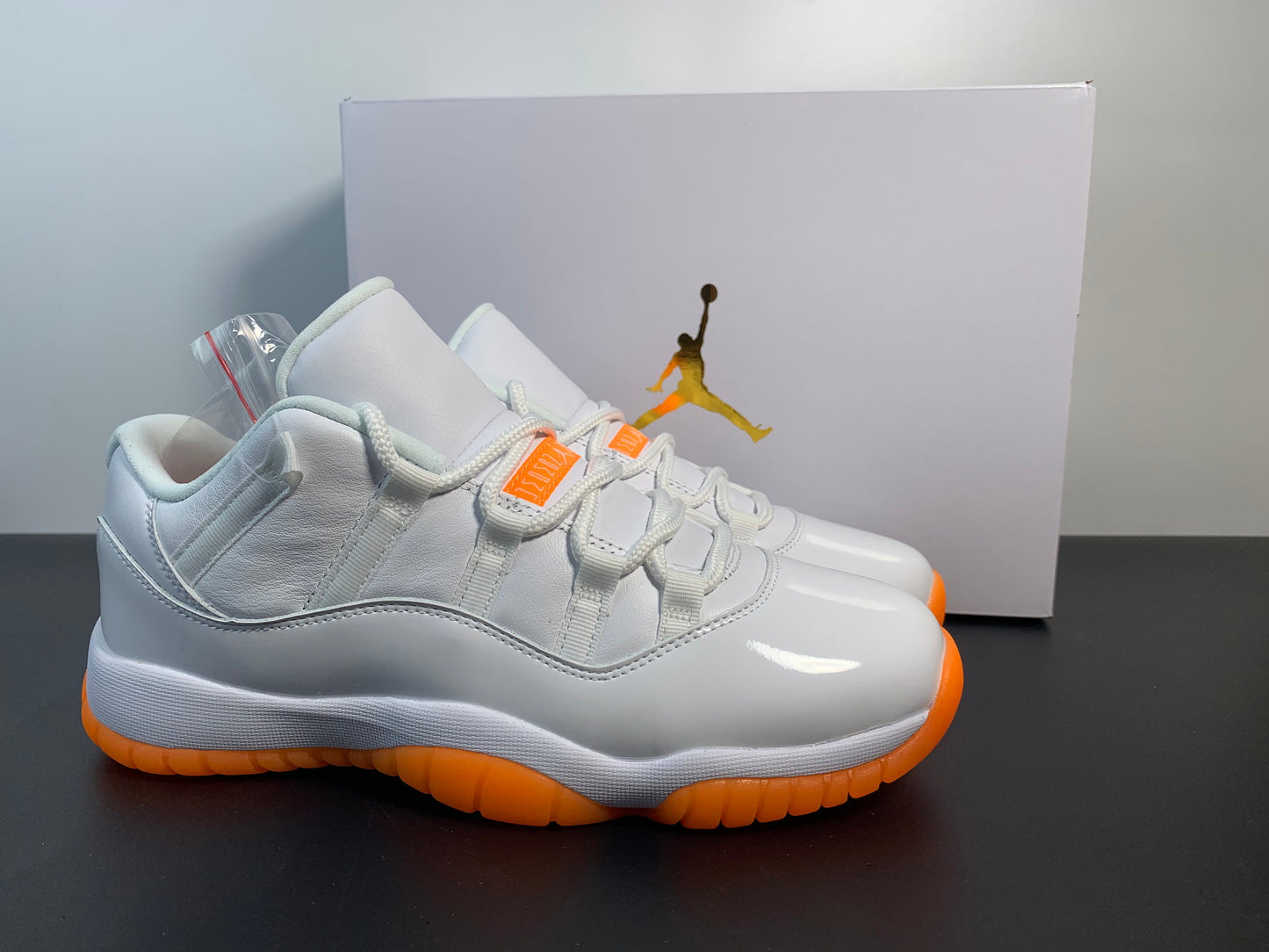 Air Jordan 11 Low “Citrus” AH7860-139