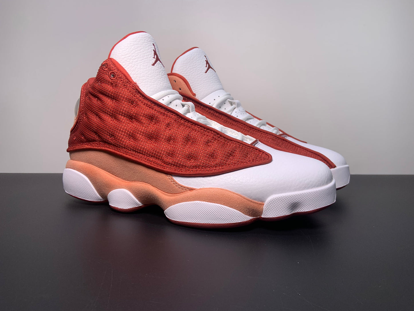 Air Jordan 13 Retro 'Dune Red'