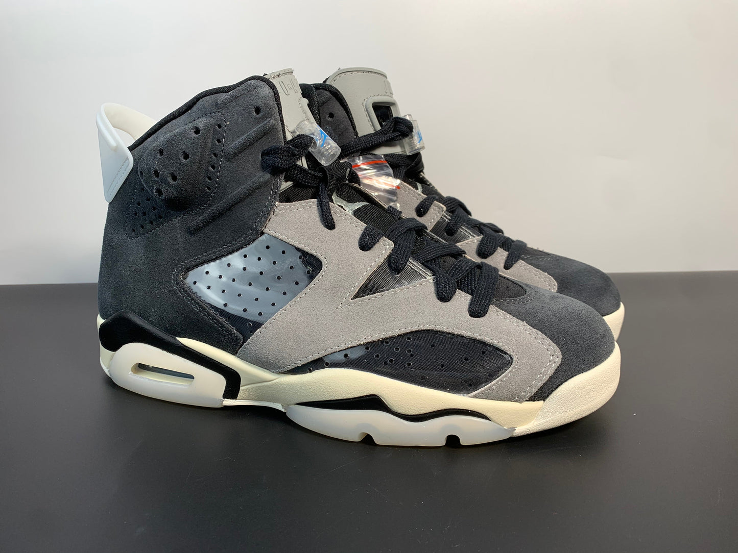 Air Jordan 6 Retro Tech Chrome CK6635-001