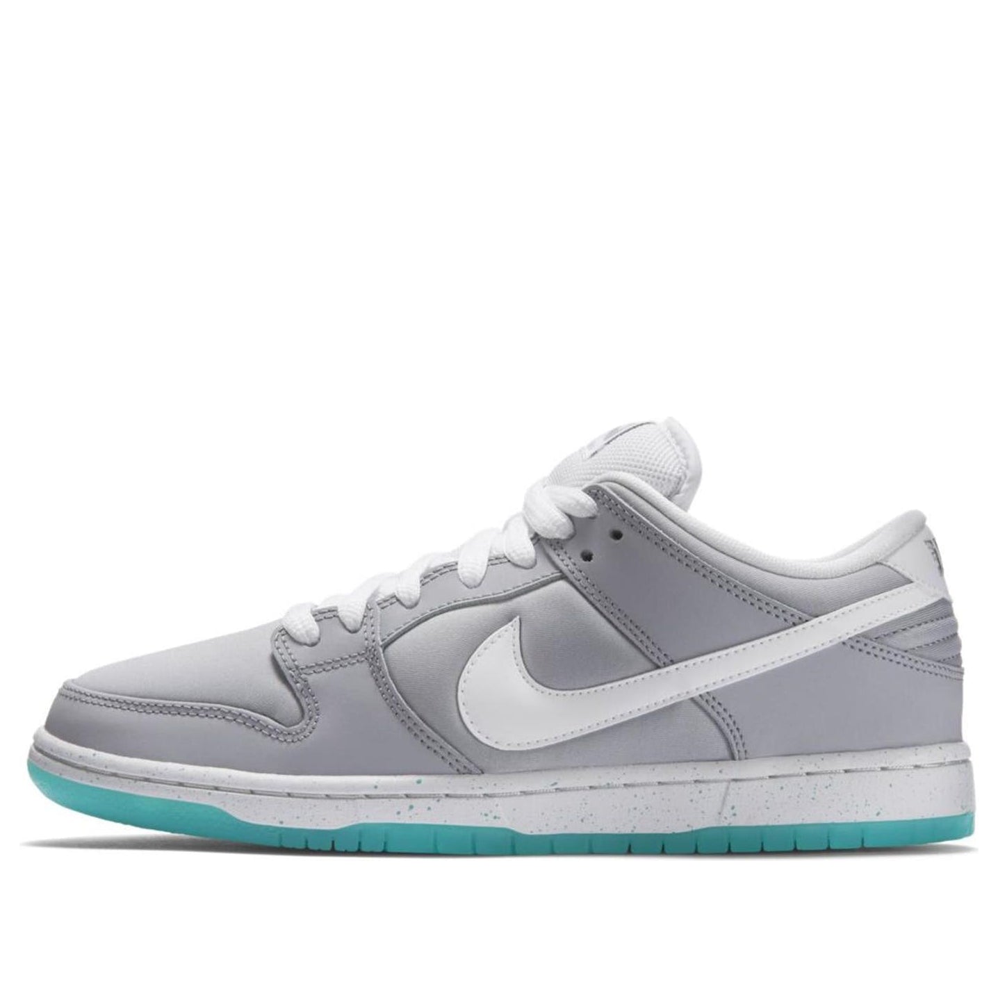 Nike SB Skateboard Dunk Low 'Marty McFly' Wolf Grey/White-Light Retro 313170-022