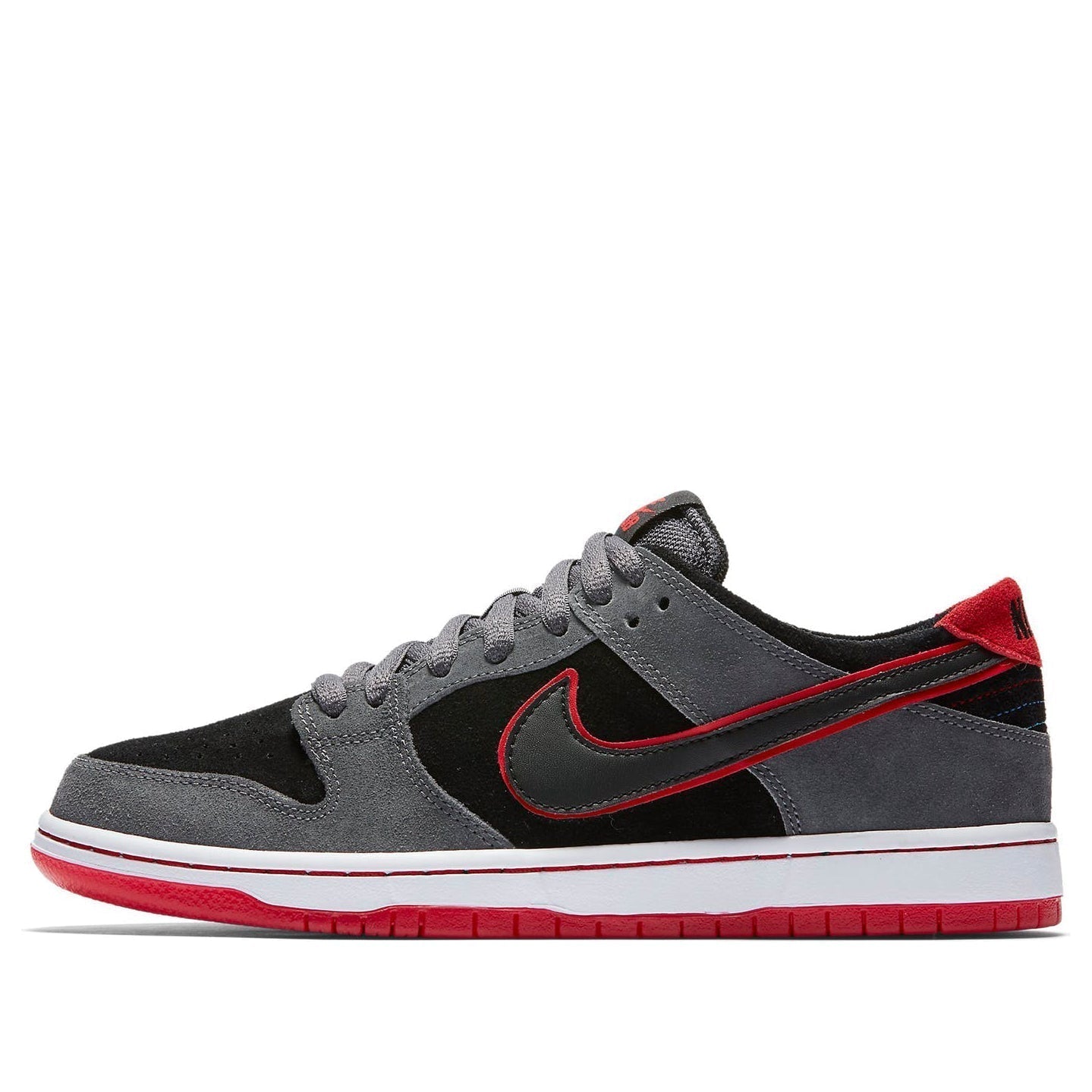 Nike Ishod Wair x SB Skateboard Zoom Dunk Low Pro 'Sports Car' Dark Grey/Black-University Red 895969-006 sneakmarks