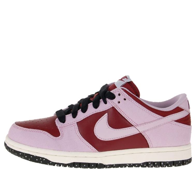 Nike W'S Dunk Low Cl Team Red/Doll-Black-Sail 317815-651