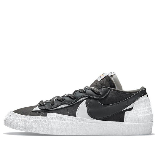 Nike Sacai x Blazer Low Iron Grey DD1877-002 sneakmarks