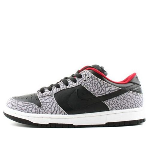 Nike Supreme x Dunk Low Pro SB Skateboard 'Black Cement' Black/Black-Cement Grey 304292-131 sneakmarks