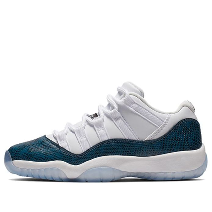 Air Jordan 11 Retro Low LE GS Navy Snakeskin CD6847-102